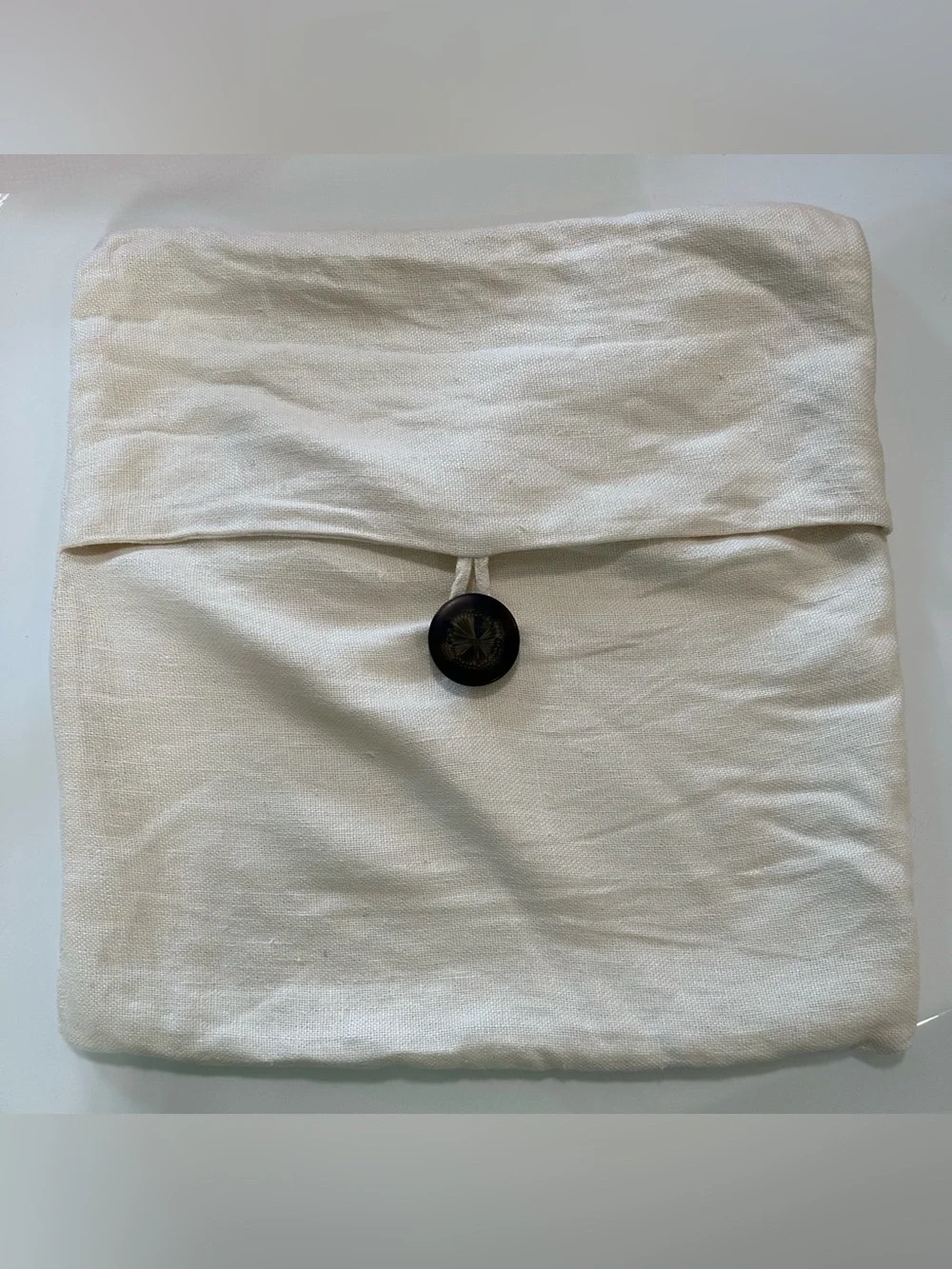 POTTERY BARN Pillow Cover TEXTURED 100% LINEN Big Button Cream 18” X 18”